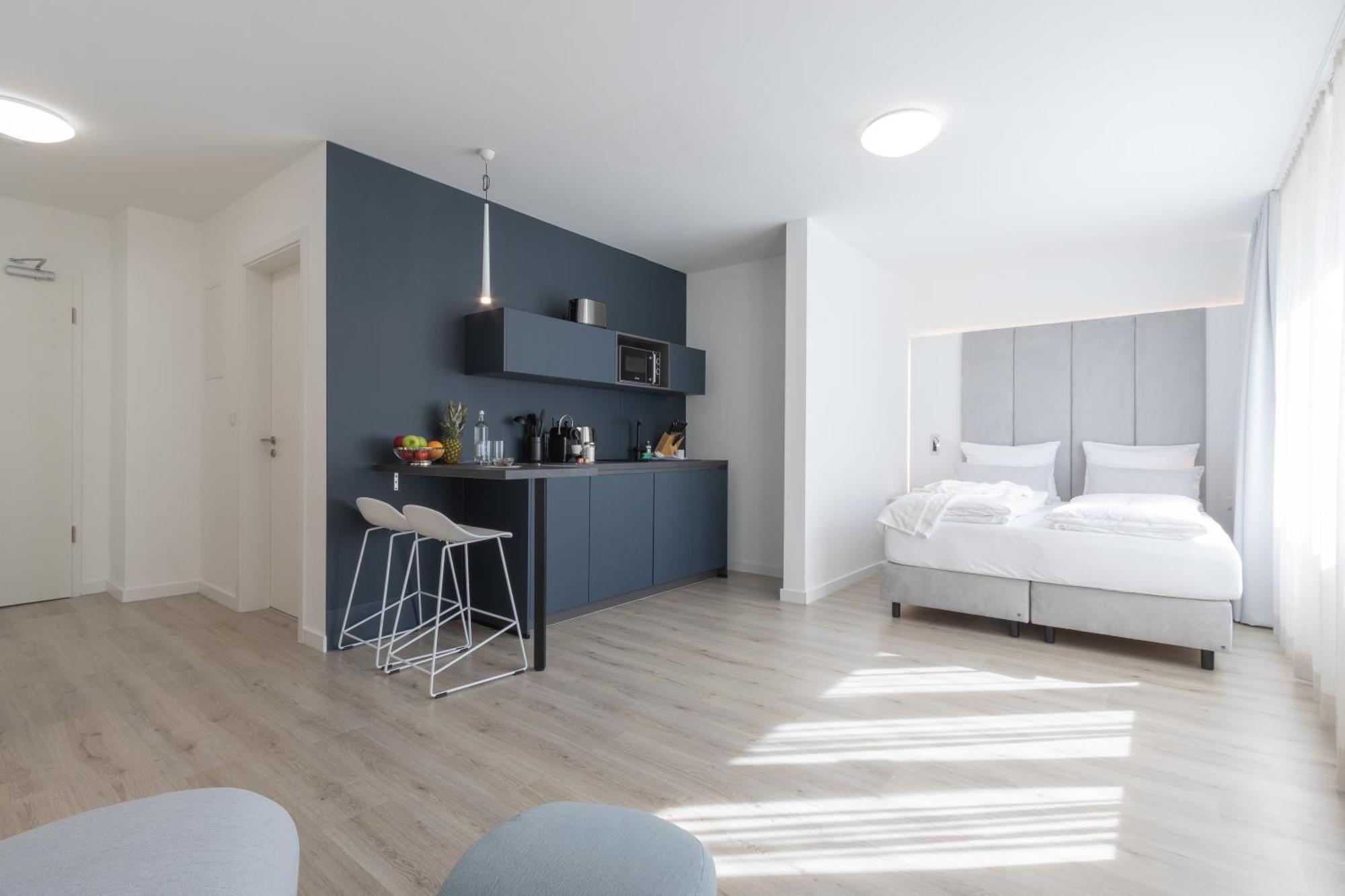 Zzzpace Smart-Hotel Крефелд Екстериор снимка