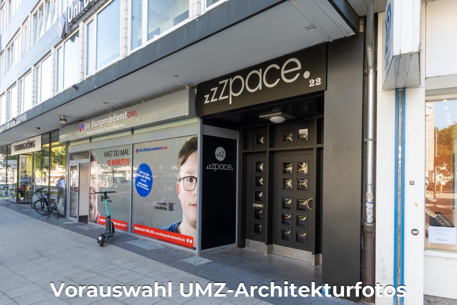 Zzzpace Smart-Hotel Крефелд Екстериор снимка